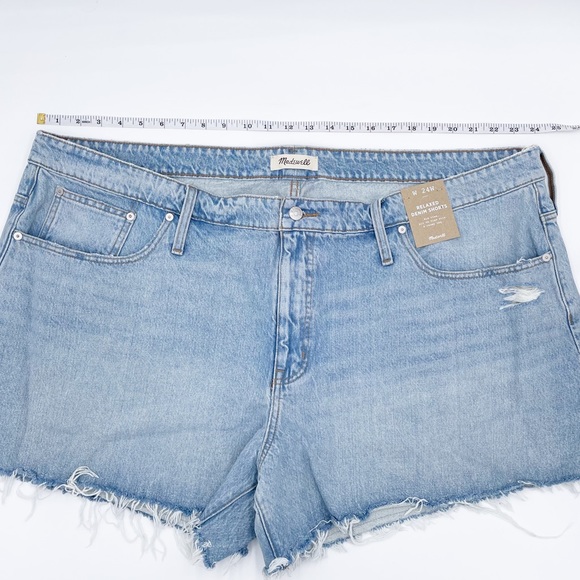 NEW Madewell Plus Relaxed Denim Shorts in Madera Wash Side-Slit Edition Size 24W - Picture 11 of 13